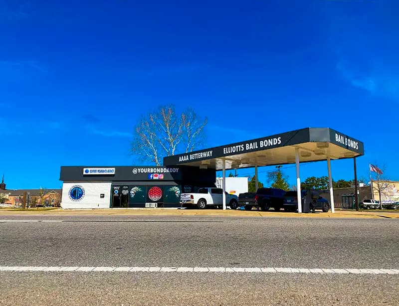 Elliott's Bail Bonds office in Conroe, TX